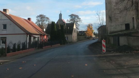 Wzięli się za robotę, ale idzie im to jak po grudzie