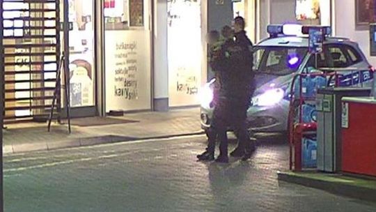 Z nielegalnym towarem złapali go dziś w Gryfinie