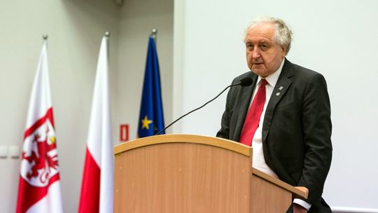 Z okazji 25. rocznicy uchwalenia Konstytucji Rzeczypospolitej Polskiej