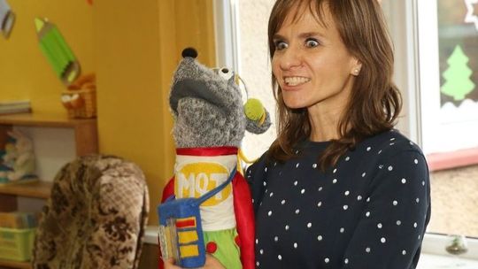 Z pasją animuje lalki i przedmioty Z pasją animuje lalki i przedmioty