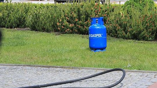 Z ręki wypadła mu butla, która „wybuchła”