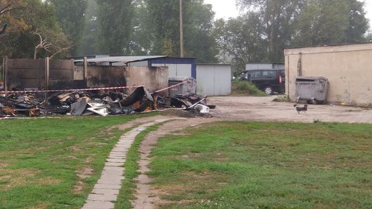 Za odbiór odpadów komunalnych odpowiada Związek Gmin Dolnej Odry - odpowiadają czytelnikowi władze gminy