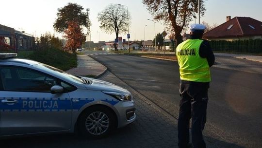 Za szybko jechali w terenie zabudowanym i stracili prawo jazdy