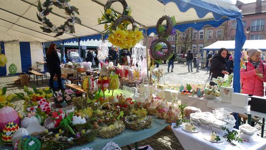 Zaangażowali się i zorganizowali wielkanocny jarmark Zaangażowali się i zorganizowali wielkanocny jarmark
