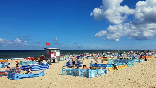 Zachodniopomorskie plaże czeka oblężenie. Brakuje jednak pieniędzy na ratowników