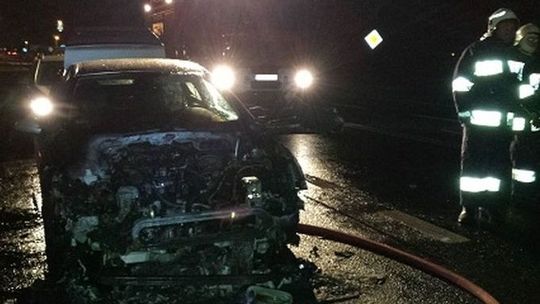 Zaczął się palić podczas jazdy