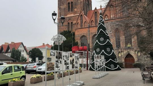 Zagracony plac Ks. Barnima I