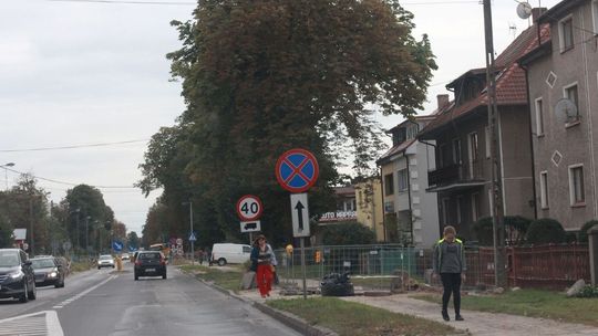 Zagrodzona droga do szkoły. Niebezpieczeństwo dla uczniów!