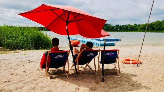 Zakaz spowodowany sinicami odwołany. Można już korzystać z kąpieliska