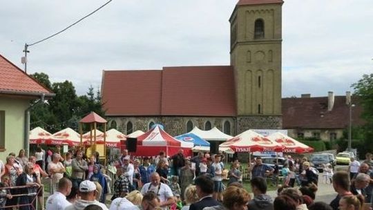 Zakażeni koronawirusem biorący udział we mszy św.? Komunikat gryfińskiego sanepidu