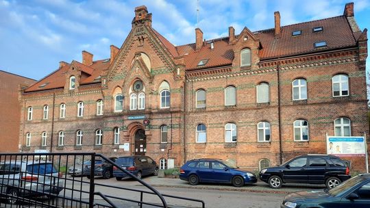 Zakażenia personelu. Brak rąk do pracy