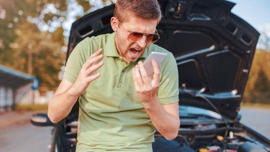 Ukryte wady aut używanych. Trzy czwarte sprzedawców milczy o szkodach – sprawdź raport CARFAX przed zakupem