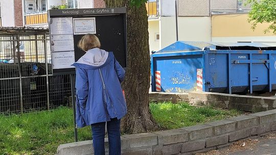 Żałoba ma wiele odcieni, ale zawsze towarzyszy jej tęsknota