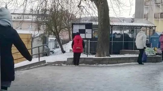 Żałoba to nie proces, który się kończy, lecz miłość, która straciła swój adres Żałoba to nie proces, który się kończy, lecz miłość, która straciła swój adres