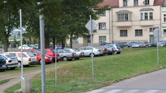 Zamieszanie z parkowaniem podczas święta – list czytelnika