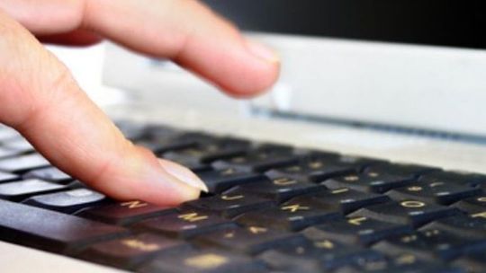 Zamówiła przez internet dresy i... czeka