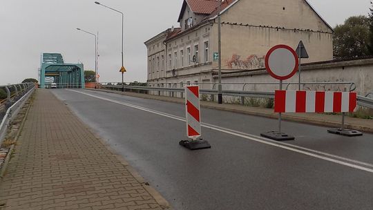 Zamykają most na prawie pół dnia