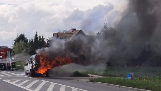 Zapaliło się auto [FOTO]