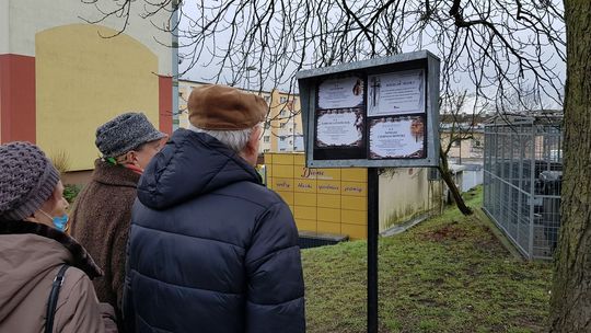 Zapełniły się tablice nowymi klepsydrami