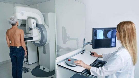 Zapisują się do lekarza przez internet. Ma być prościej i lepiej