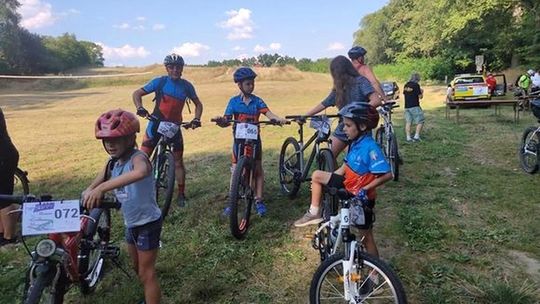 Zapisz się na rajd ”Rowerem na szlaku Pana Samochodzika”