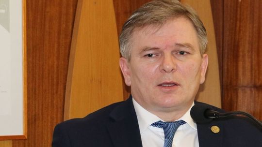 Zapóźnienia cywilizacyjne w szkołach odczuwają uczniowie i rodzice