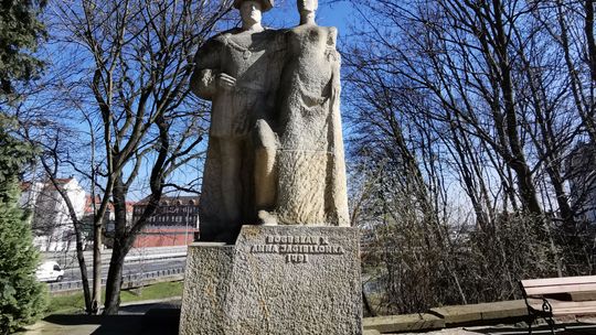 Zapraszają na rocznicę książęcego ożenku