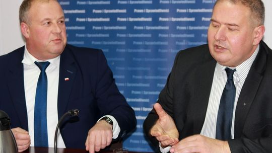 Zapraszają na spotkanie z trzema posłami