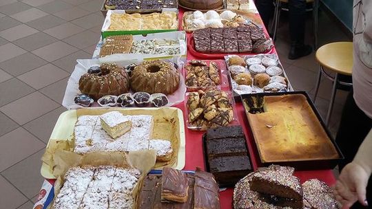 Zapraszają na świąteczny kiermasz do szkoły