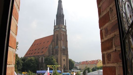 Zapraszają na uroczystości do Chojny