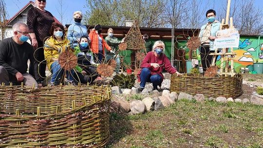 Zapylaczom tworzą przyjazne miejsca 