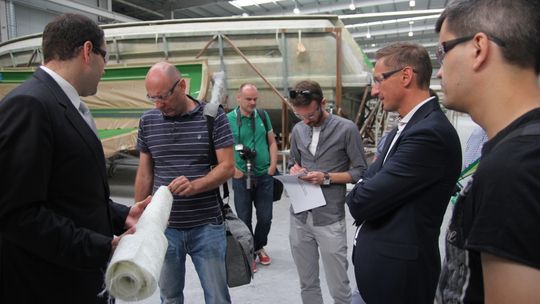 Zarobiony jak kontroler procesów metalurgicznych