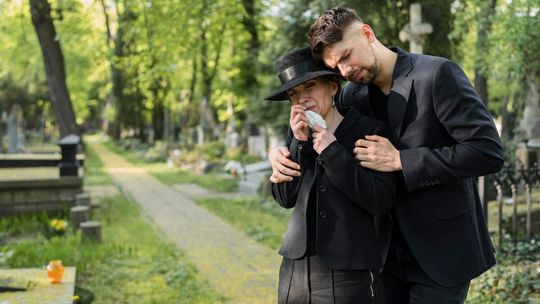 Zasiłek pogrzebowy znowu się zmieni. Będzie mniej dokumentów i szybsze wypłaty