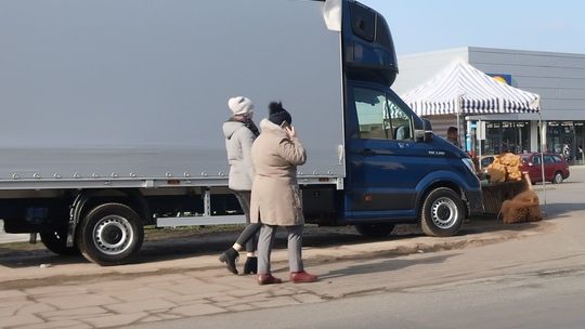 Zastawiają przejazd koło Lidla