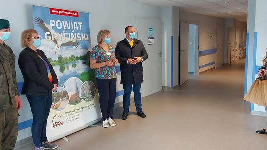 Zaszczepić się przeciw COVID-19 możesz w nowej części szpitala w Gryfinie