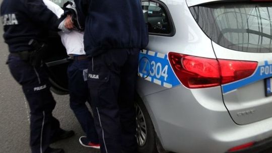 Zatrzymali za niesprawne wycieraczki, a znaleźli m.in. ok. 3,5 kg narkotyków