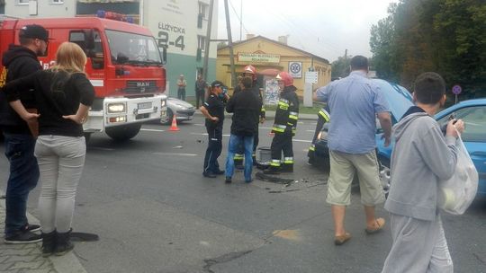 Zderzyły się dwa samochody w Gryfinie