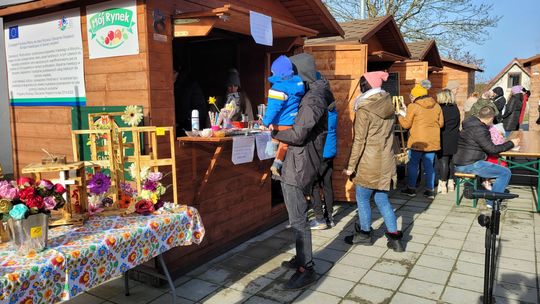 Zdrową żywność i rękodzieło od lokalnych producentów kupisz w niedzielę na targu