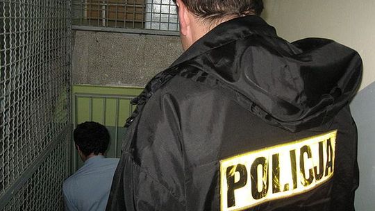 Ze złości skopał mu samochód. Grozi mu 5 lat 