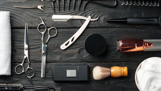 Zestaw do pielęgnacji brody: Co powinien zawierać idealny komplet dla brodacza?