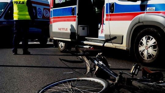 Zginął rowerzysta. Został potrącony przez samochód Zginął rowerzysta. Został potrącony przez samochód