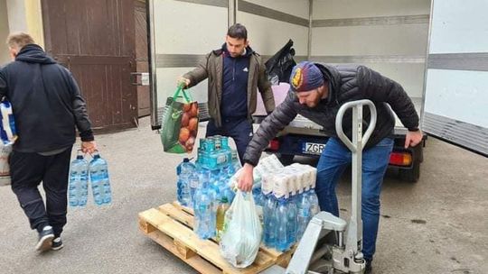Zgłoś swoją pomoc Ukraińcom przez formularz. Gryfino uruchamia bazę wsparcia 