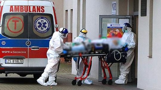 Zgon zakażonego w Gryfinie nieujęty w statystykach? Wzrost liczby zakażeń