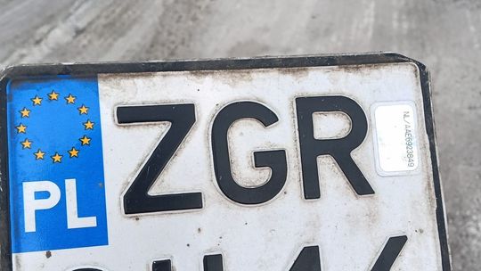 Zgubiłeś tablicę rejestracyjną? Czeka na właściciela
