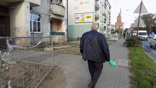 Zima się zbliża, a węgla nie ma jak wrzucić 