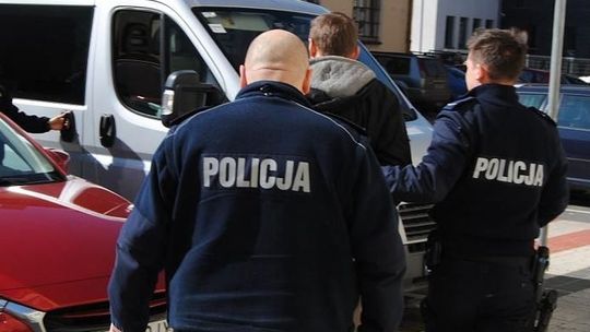 Złapali go, jak jechał na cyku ulicą Niepodległości