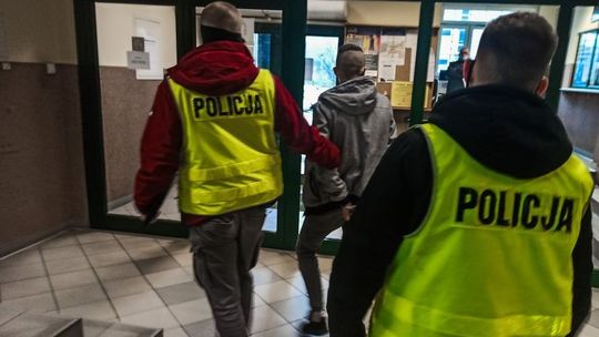 Złapali w powiecie dwóch włamywaczy. Teraz jednemu grozi do 10, a drugiemu do 5 lat więzienia