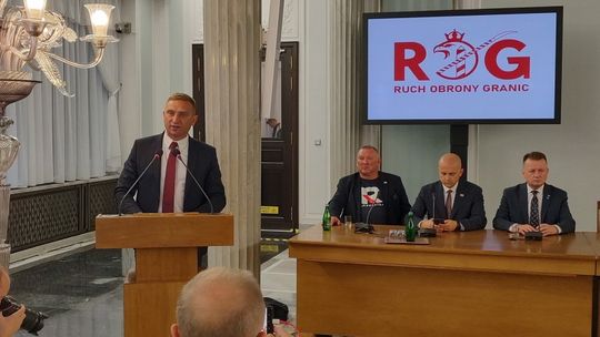 Robert Bąkiewicz skazany przez sąd. „Źle zaczął i źle kończy”