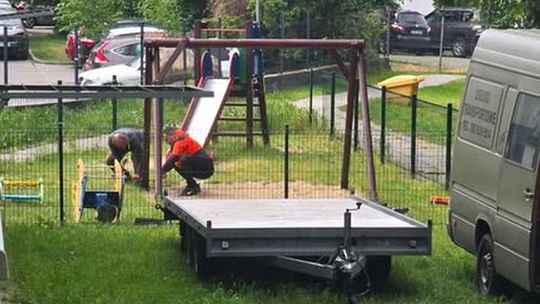 Zlikwidowali plac zabaw. Dlaczego to zrobiono? - dopytuje czytelniczka