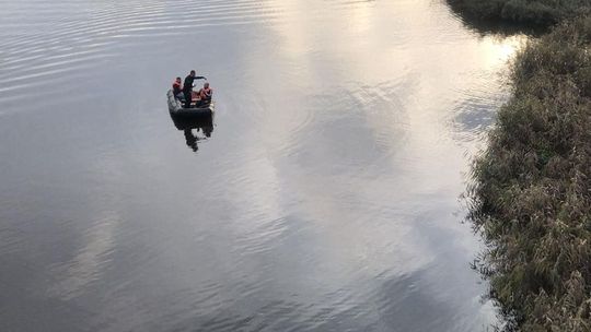 Złodzieje, uciekając przed obławą, rzucili się do Odry. Wpadli wszyscy